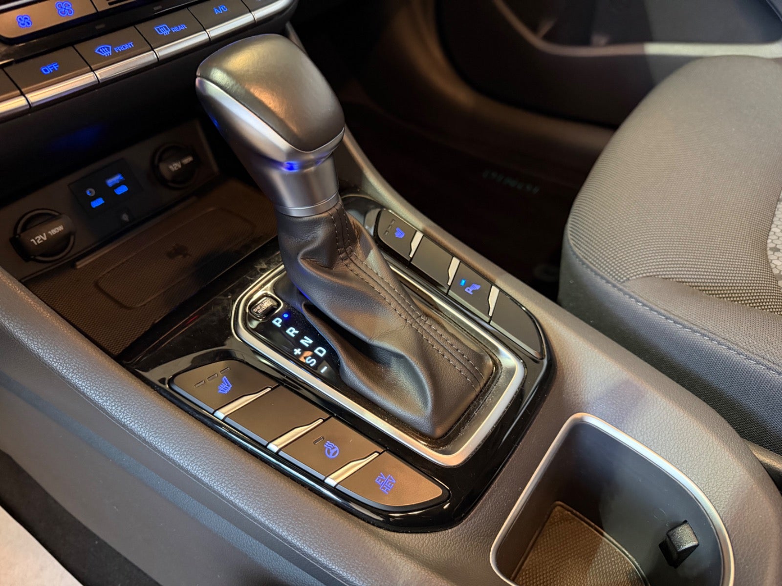 Hyundai Ioniq PHEV Trend DCT