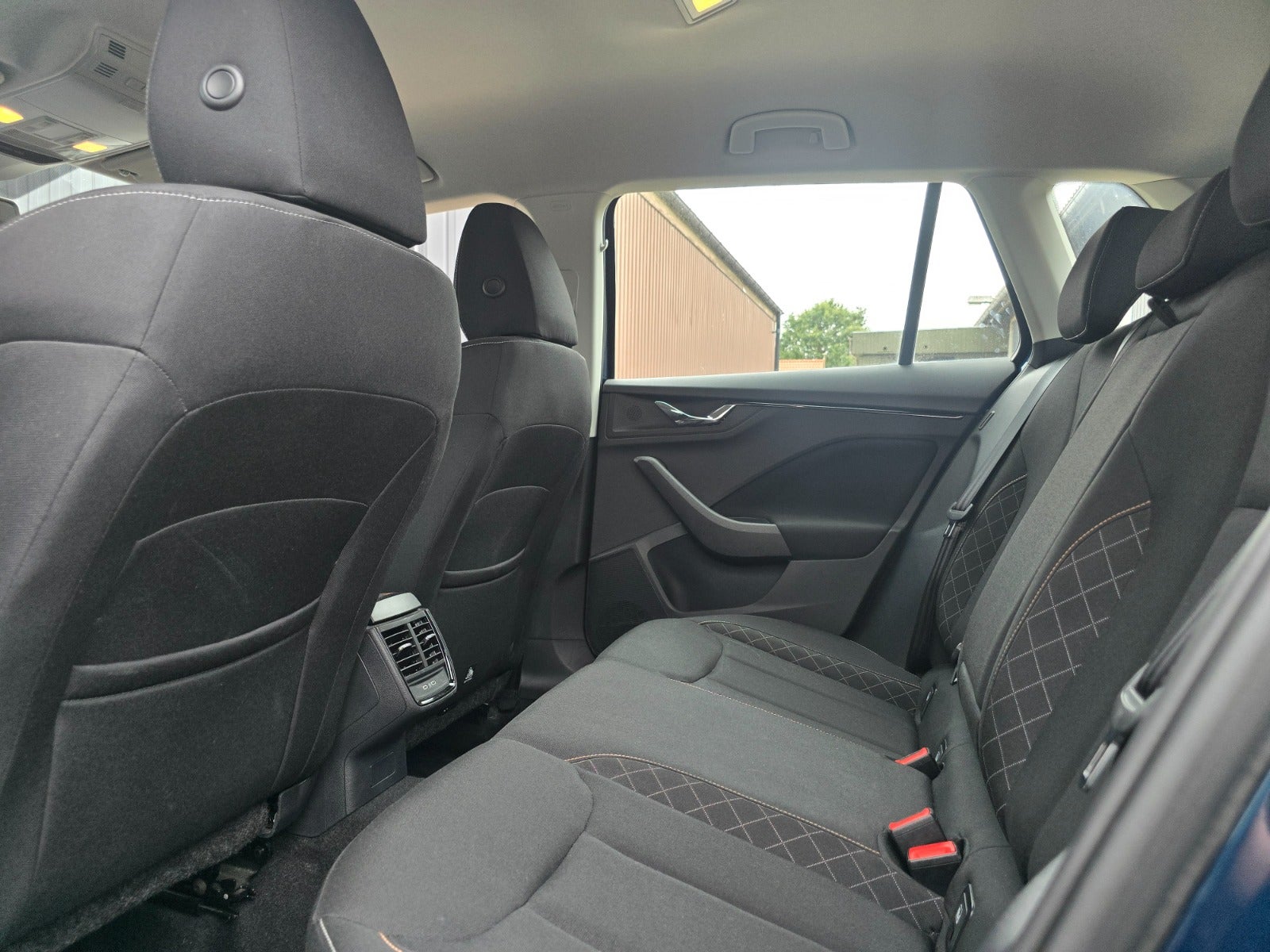 Billede af Skoda Kamiq 1,0 TSi 110 Dynamic DSG