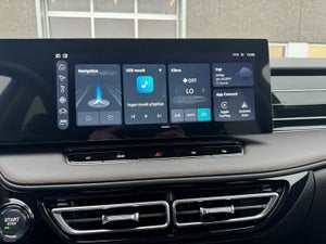 MG EHS PHEV Luxury