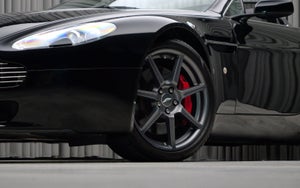 Aston Martin V8 Vantage Roadster