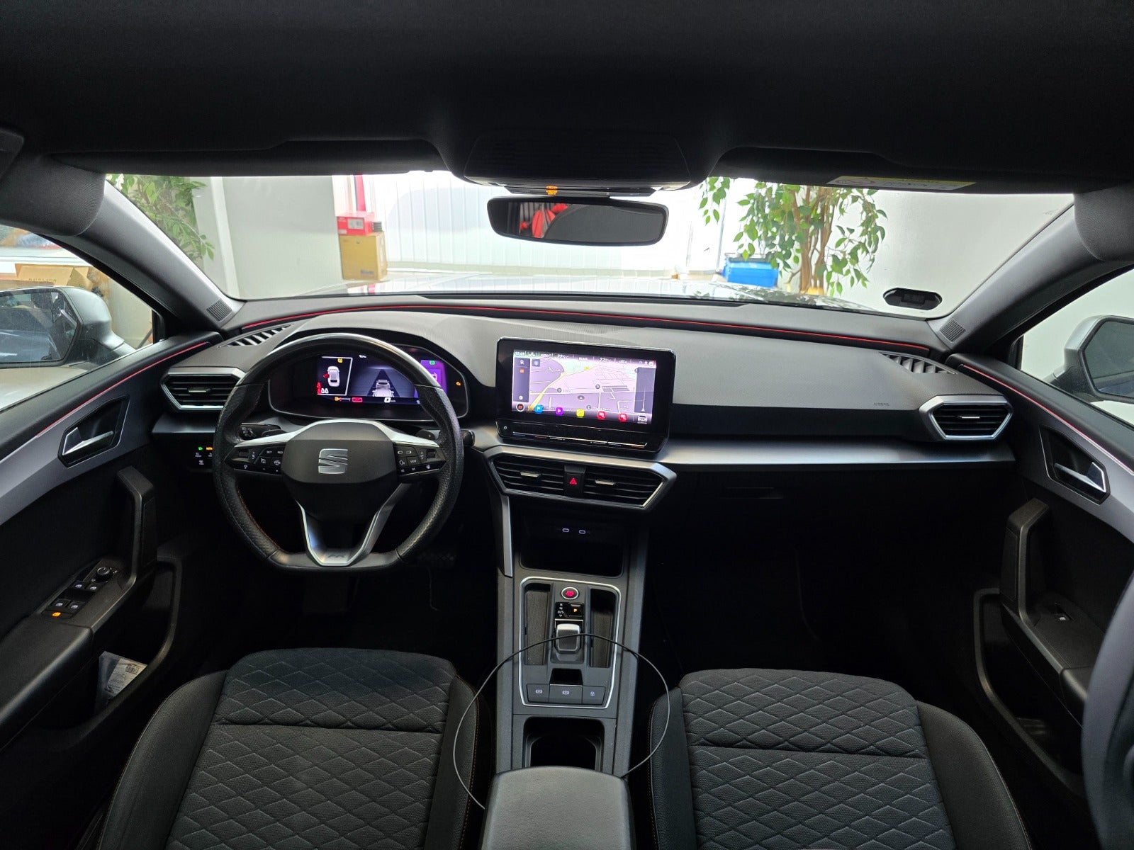 Billede af Seat Leon 1,5 eTSi 150 FR Sportstourer DSG