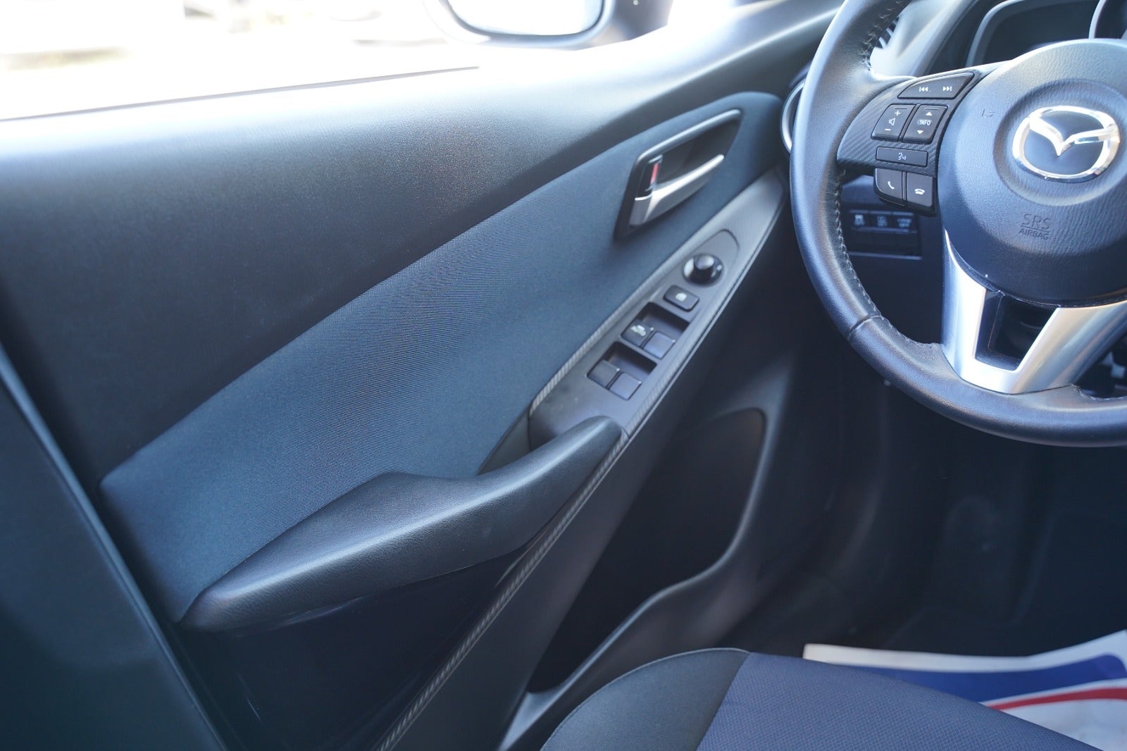 Billede af Mazda 2 1,5 SkyActiv-G 90 Vision aut.