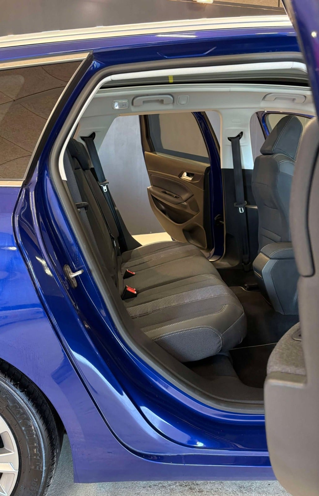 Billede af Peugeot 308 1,5 BlueHDi 130 Selection Sky SW