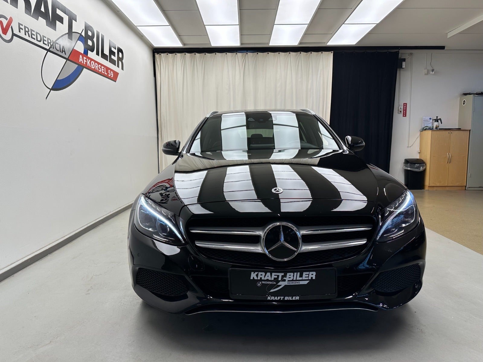 Billede af Mercedes C350 e 2,0 Avantgarde stc. aut.