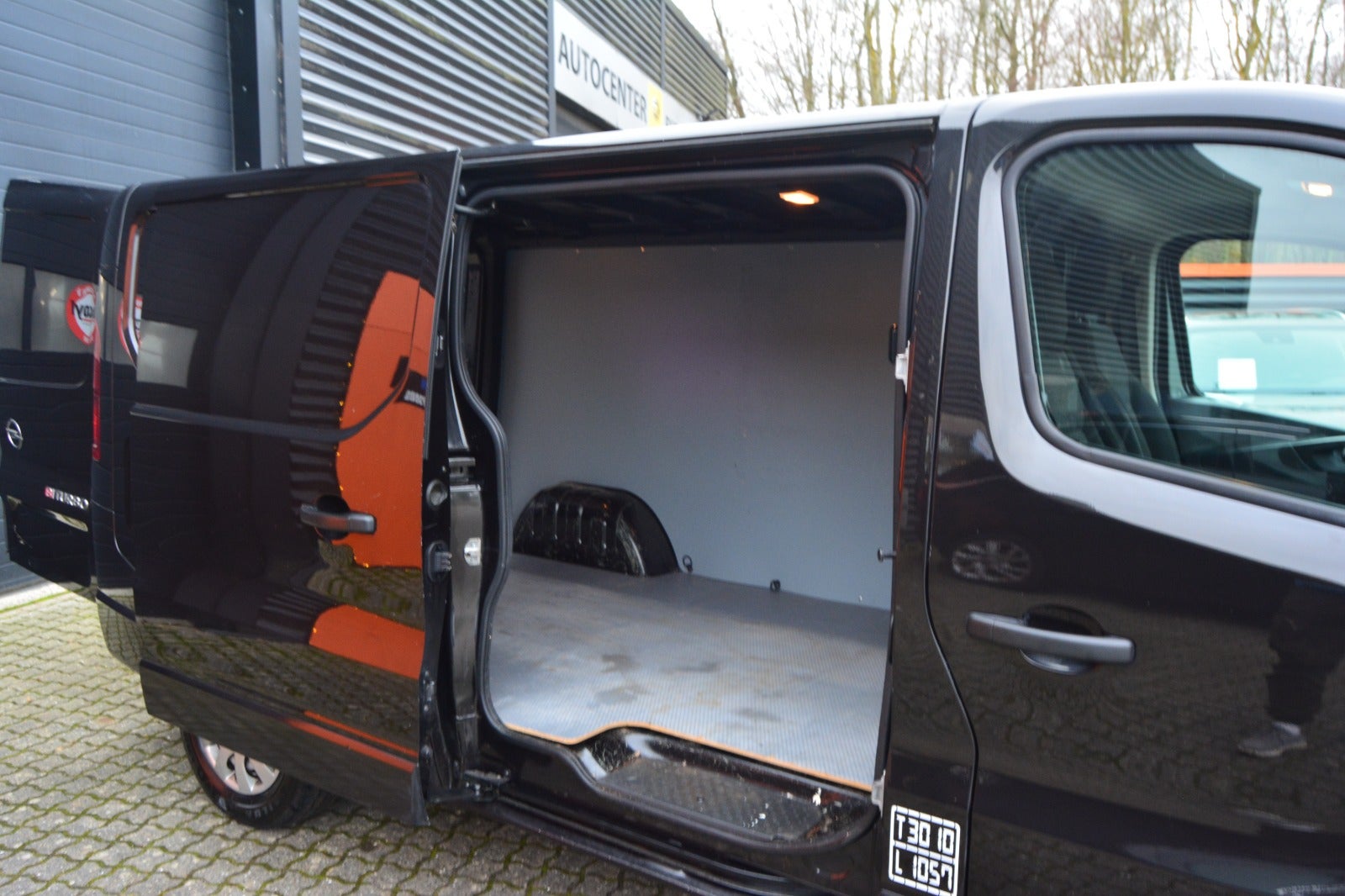 Opel Vivaro 2014