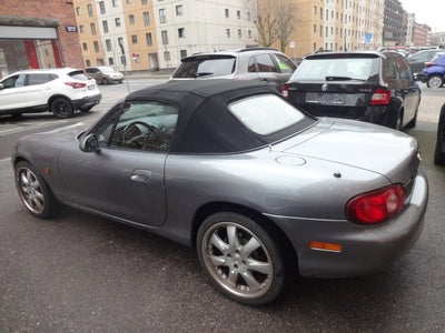 Mazda MX-5 1,6i  2d