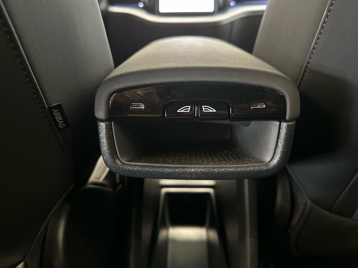 Volvo EX30 Extended Range Plus billede 19