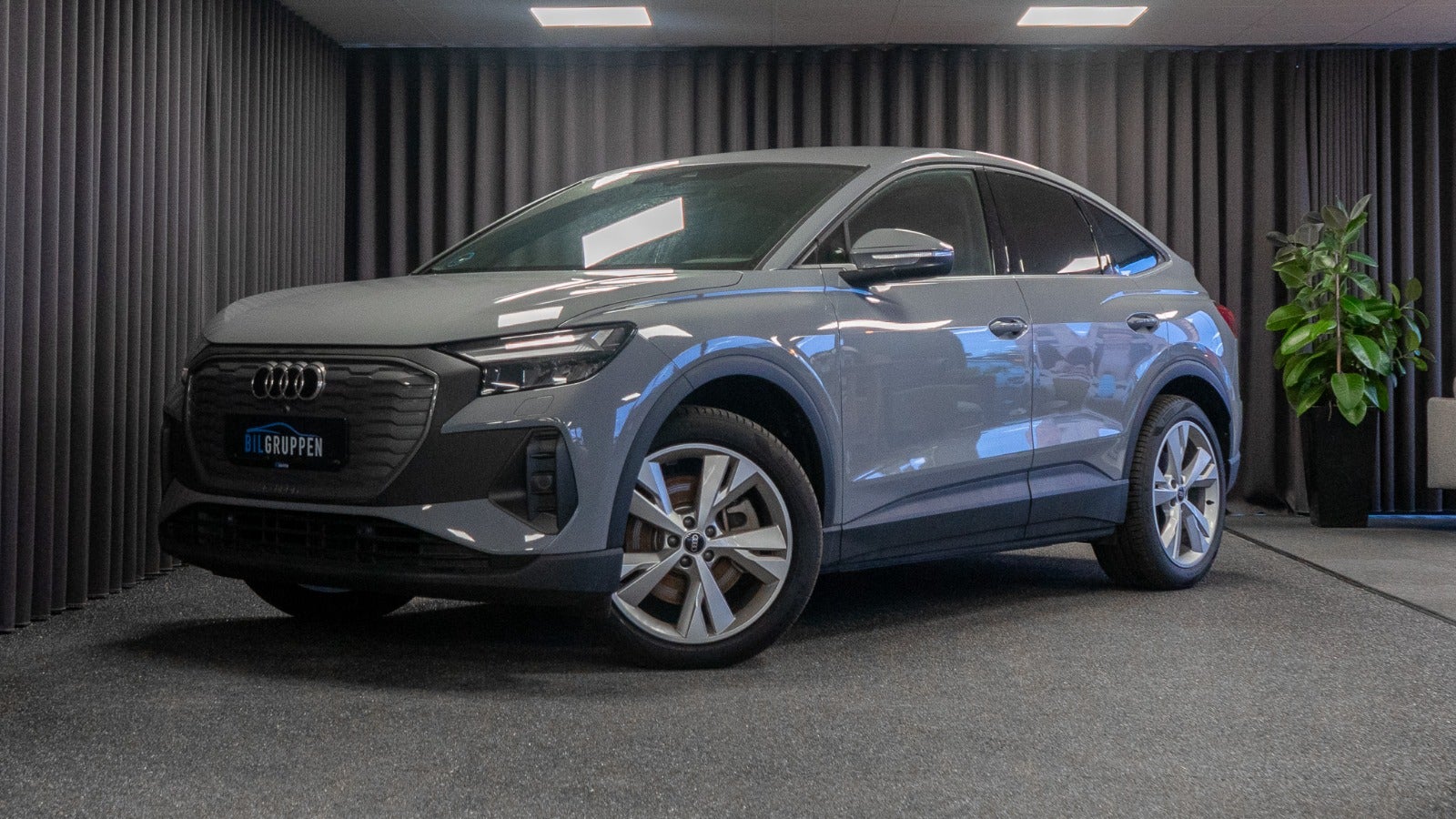 Billede af Audi Q4 e-tron 40 Advanced Sportback