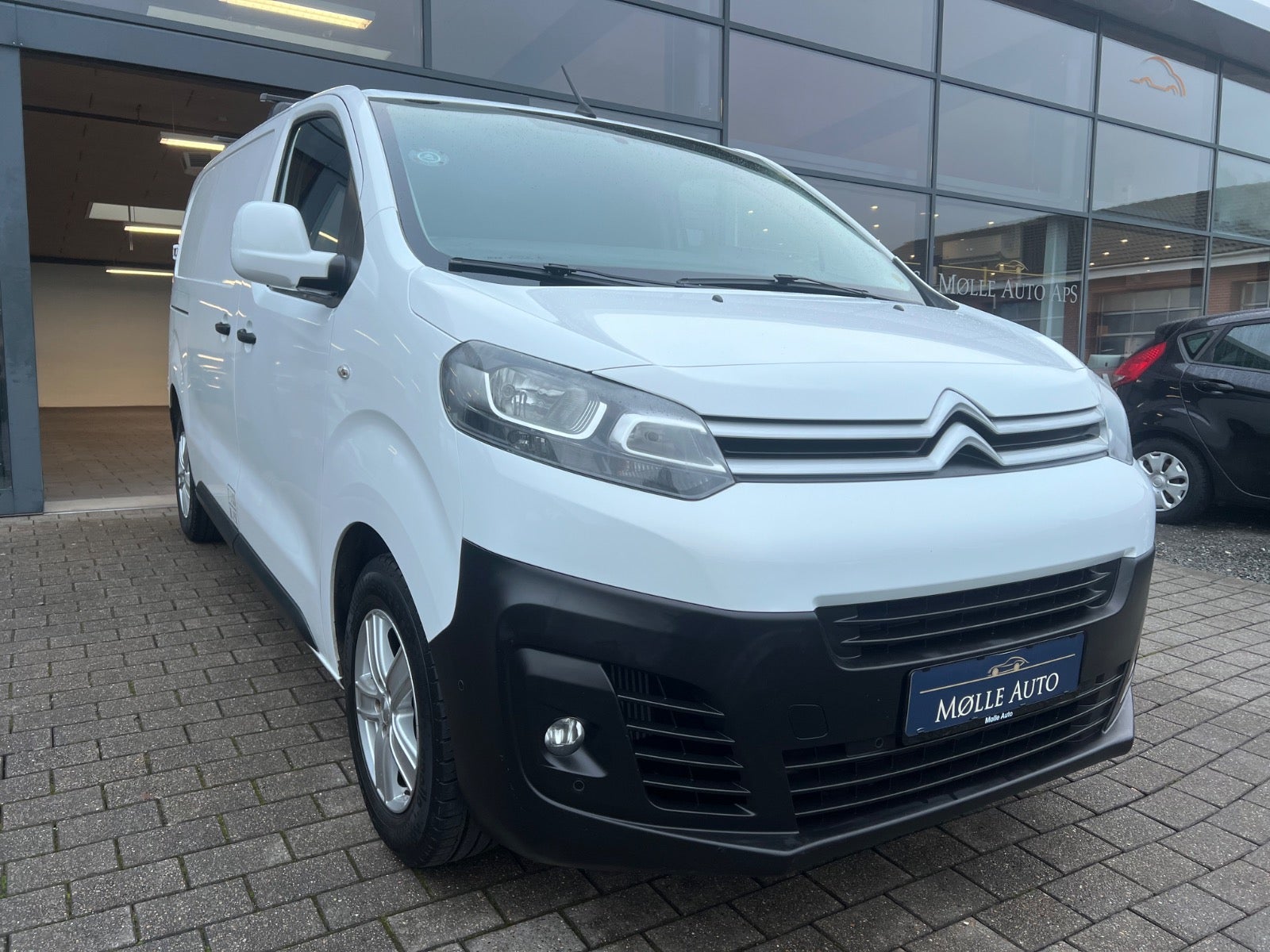 Billede af Citroën Jumpy 2,0 BlueHDi 120 L1N2