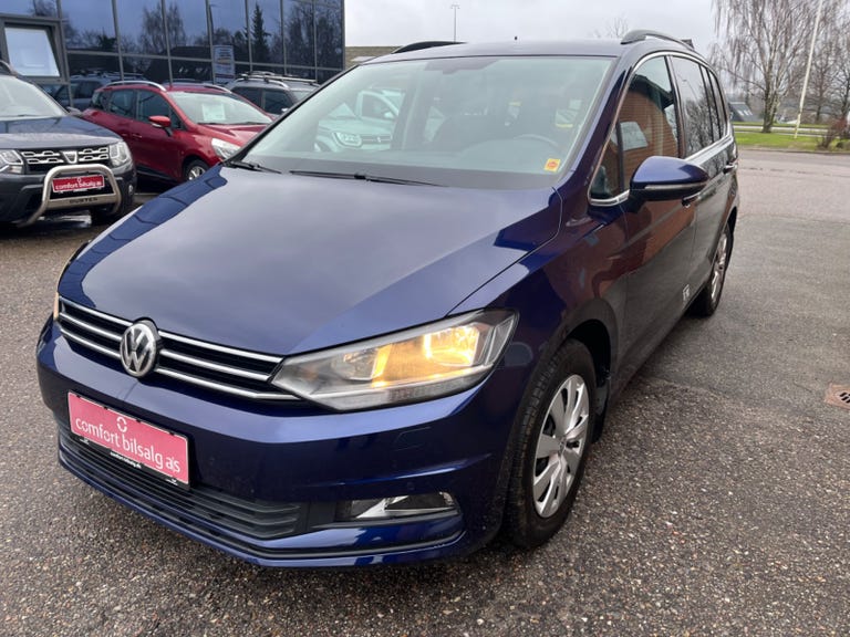 VW Touran TDi 110 Comfortline Van