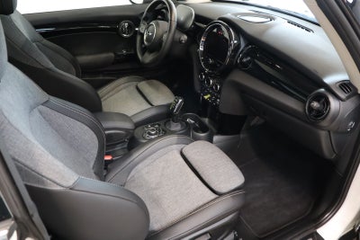 MINI Cooper SE Edition Premium Plus