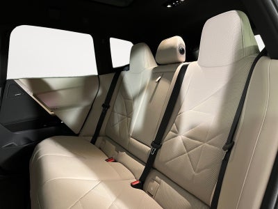 BMW iX xDrive40 Supercharged