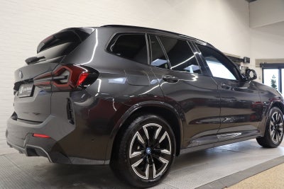 BMW iX3 Charged M-Sport