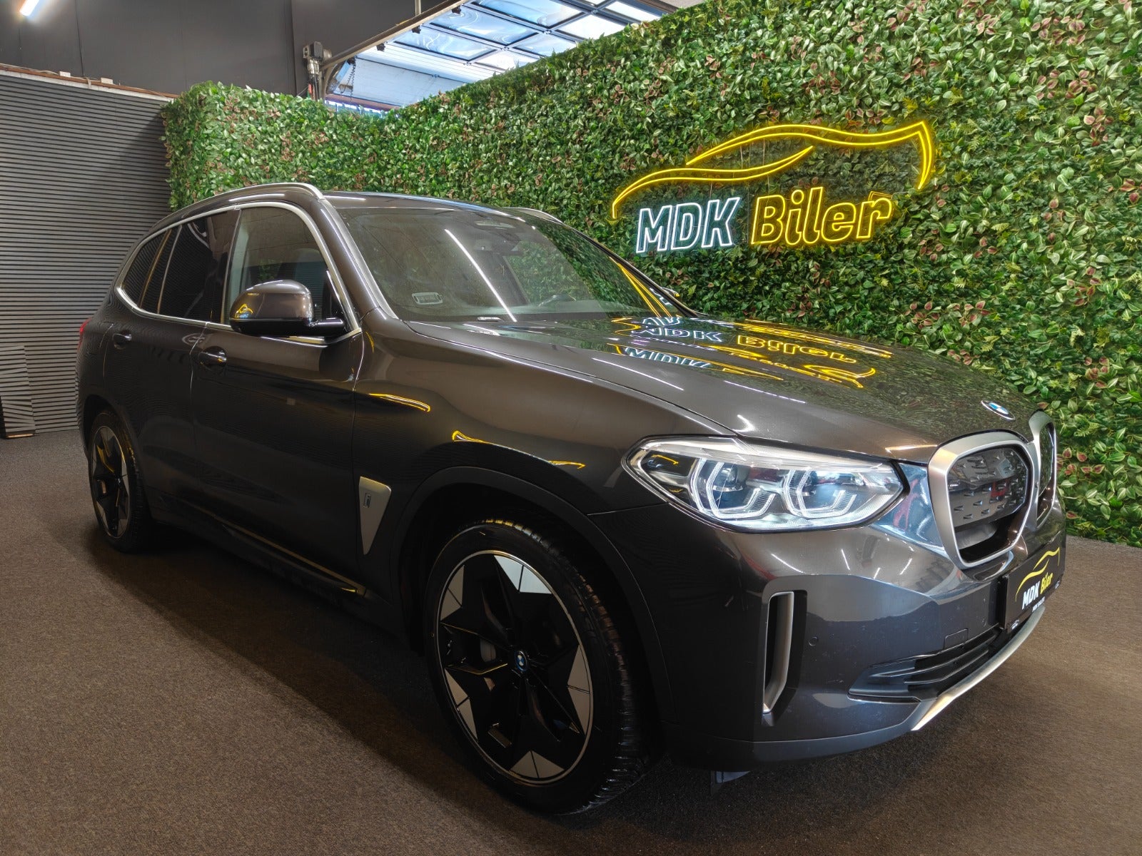 Billede af BMW iX3 Charged Plus
