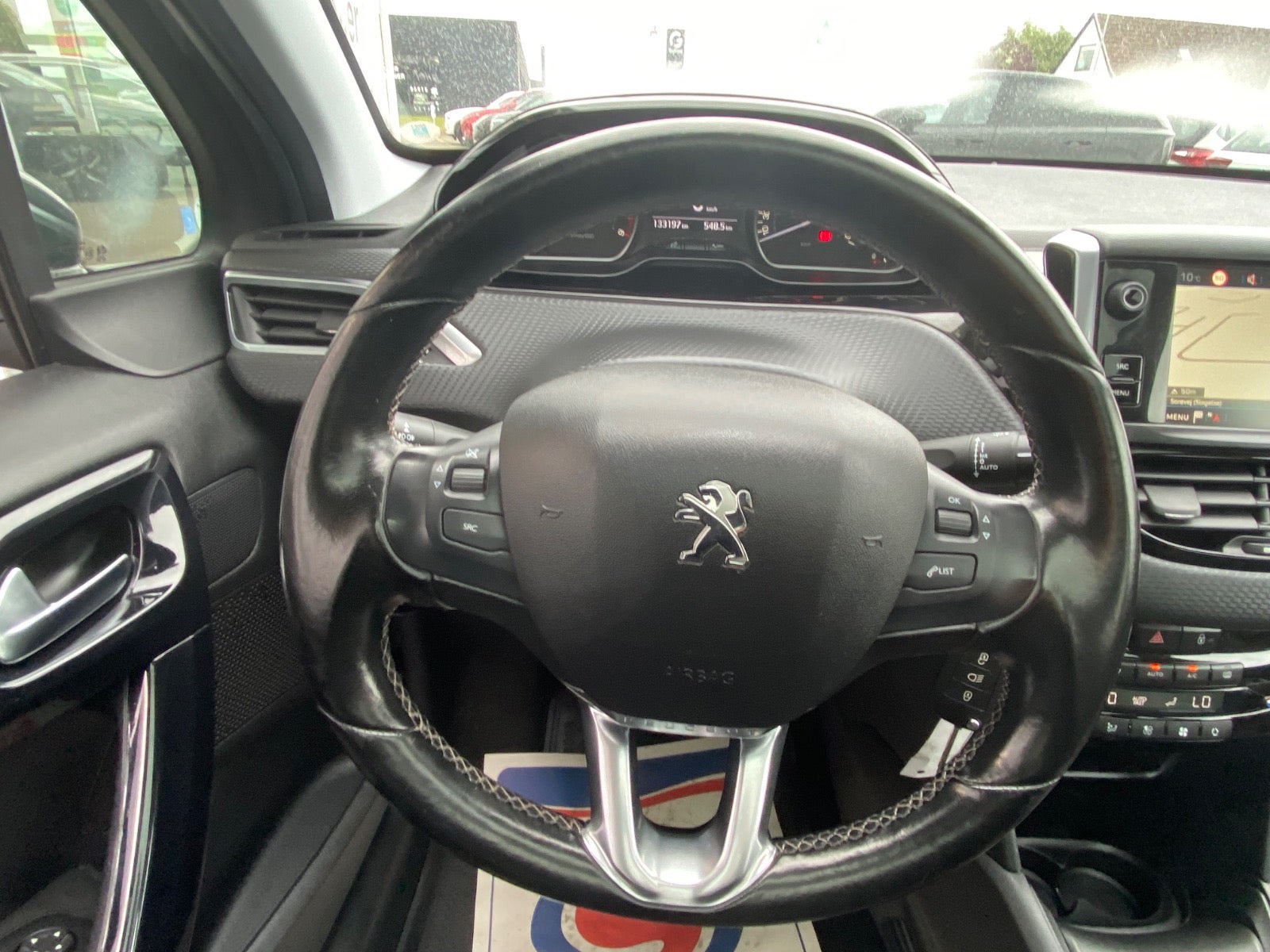 Billede af Peugeot 208 1,5 BlueHDi 100 Prestige Sky