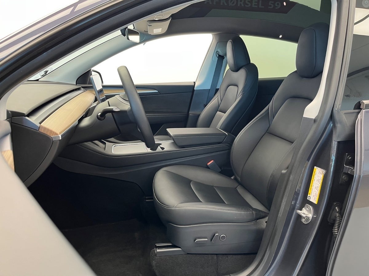 Billede af Tesla Model Y  Long Range AWD