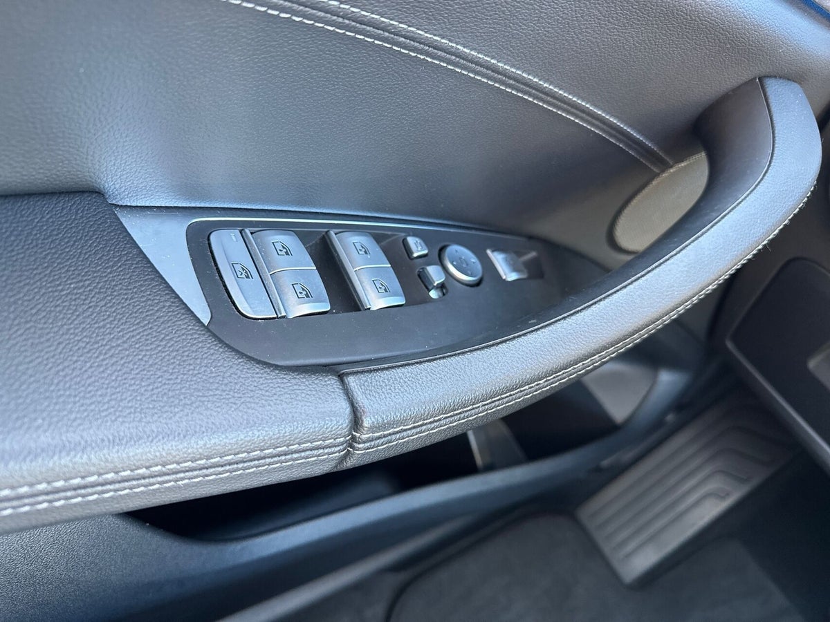BMW iX3 Charged Plus billede 16
