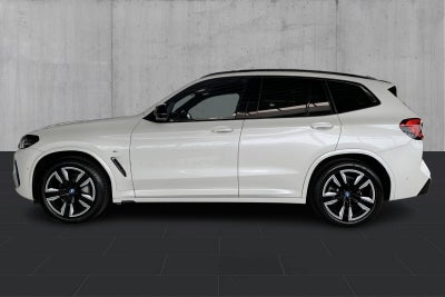 BMW iX3 Charged M-Sport - 1