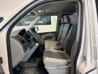 VW Transporter TDi 140 Kombi kort