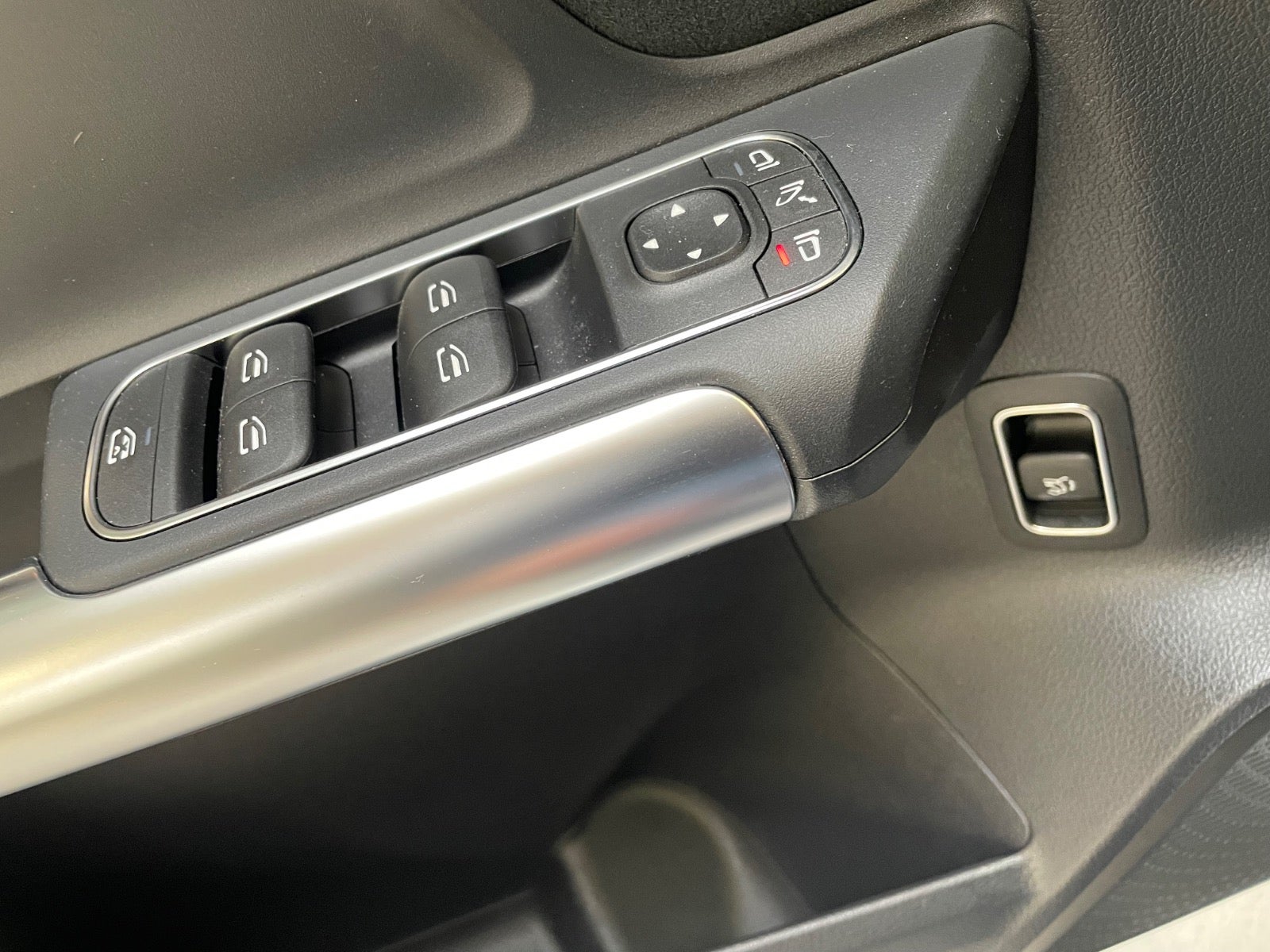 Billede af Mercedes EQA350  AMG Line 4Matic