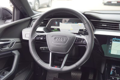 Audi e-tron S-line Sportback quattro