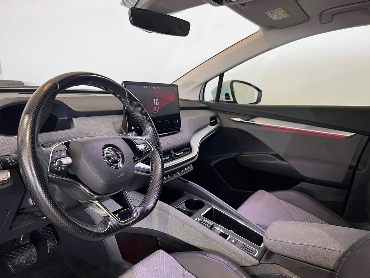 Skoda Enyaq iV Plus Loft