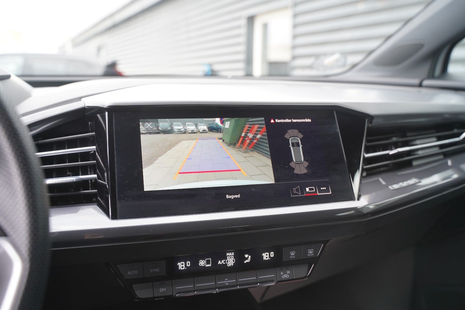 Billede af Audi Q4 e-tron 40 S-line