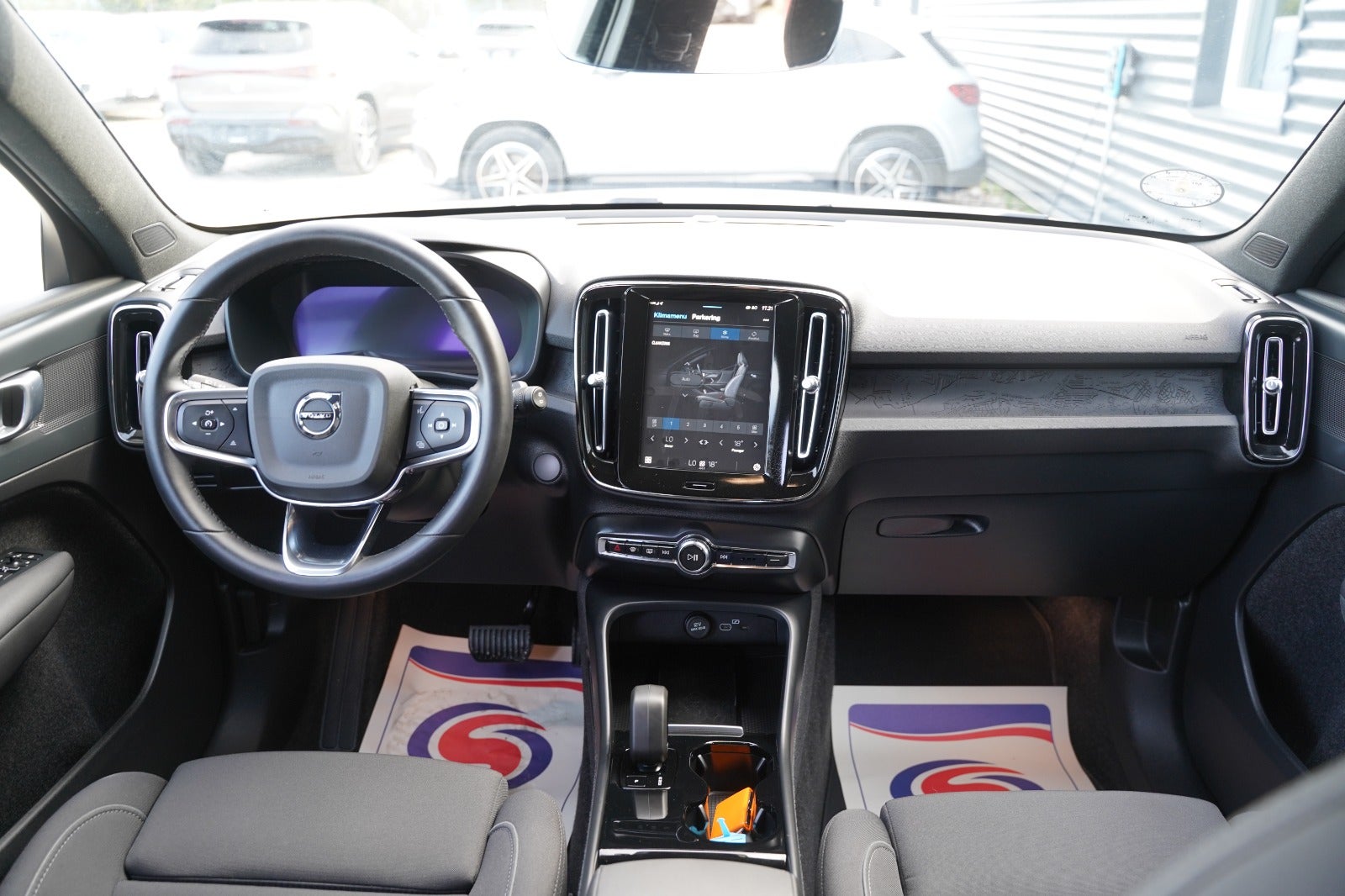 Billede af Volvo XC40  P6 ReCharge Core