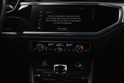 Audi Q3 TDi S-line S-tr.