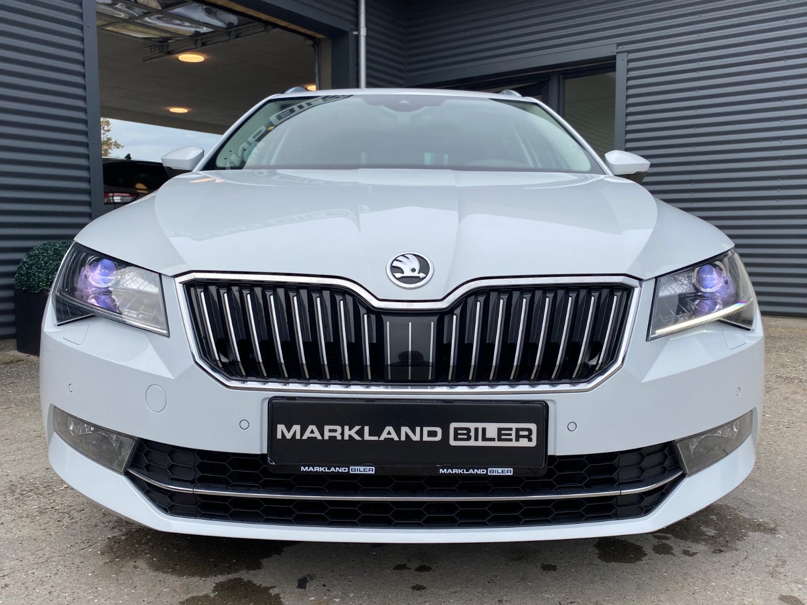 Skoda Superb TSi 150 Style Combi DSG