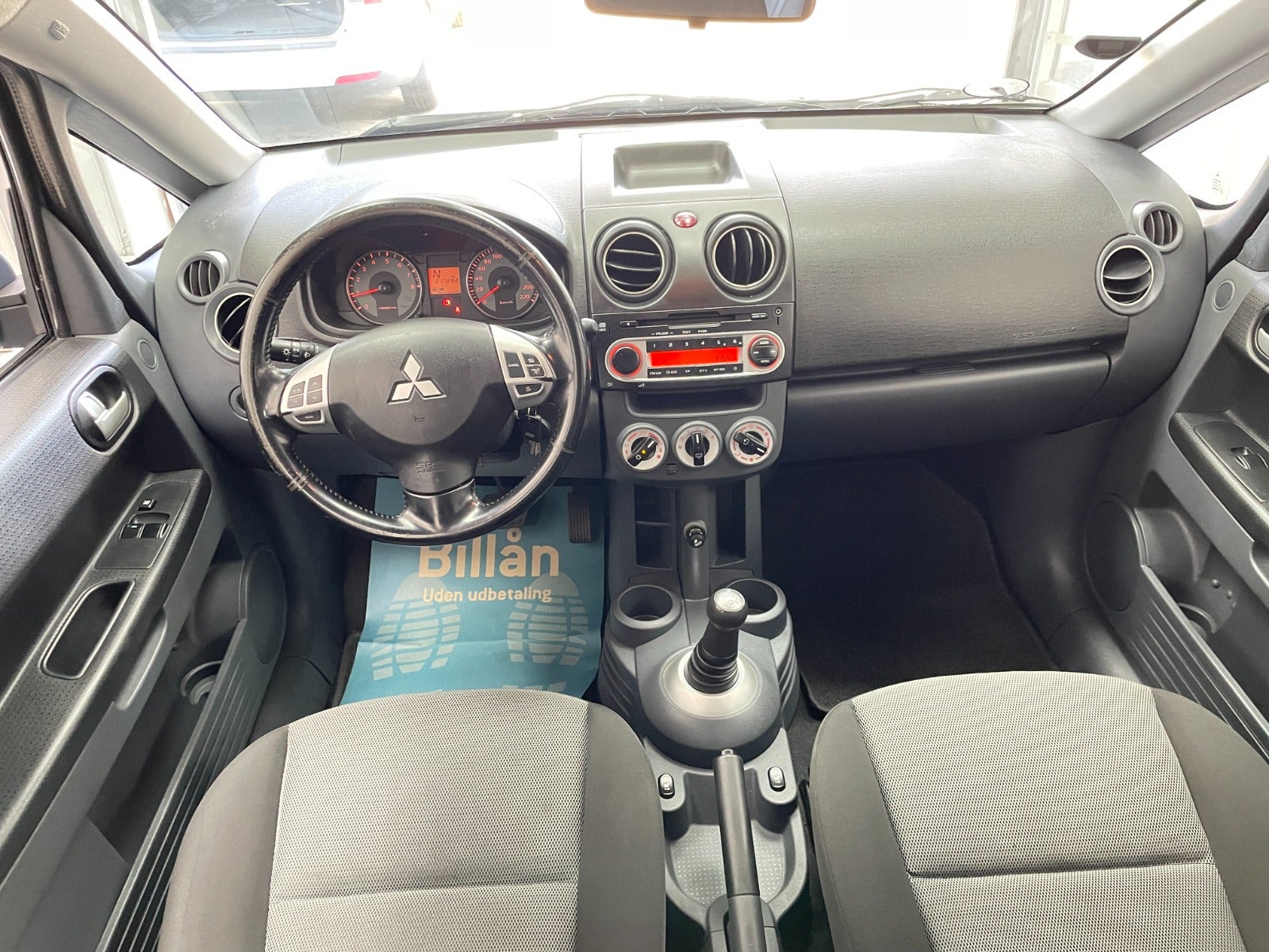 Mitsubishi Colt 2010