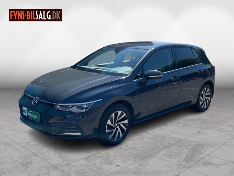 VW Golf VIII eHybrid DSG