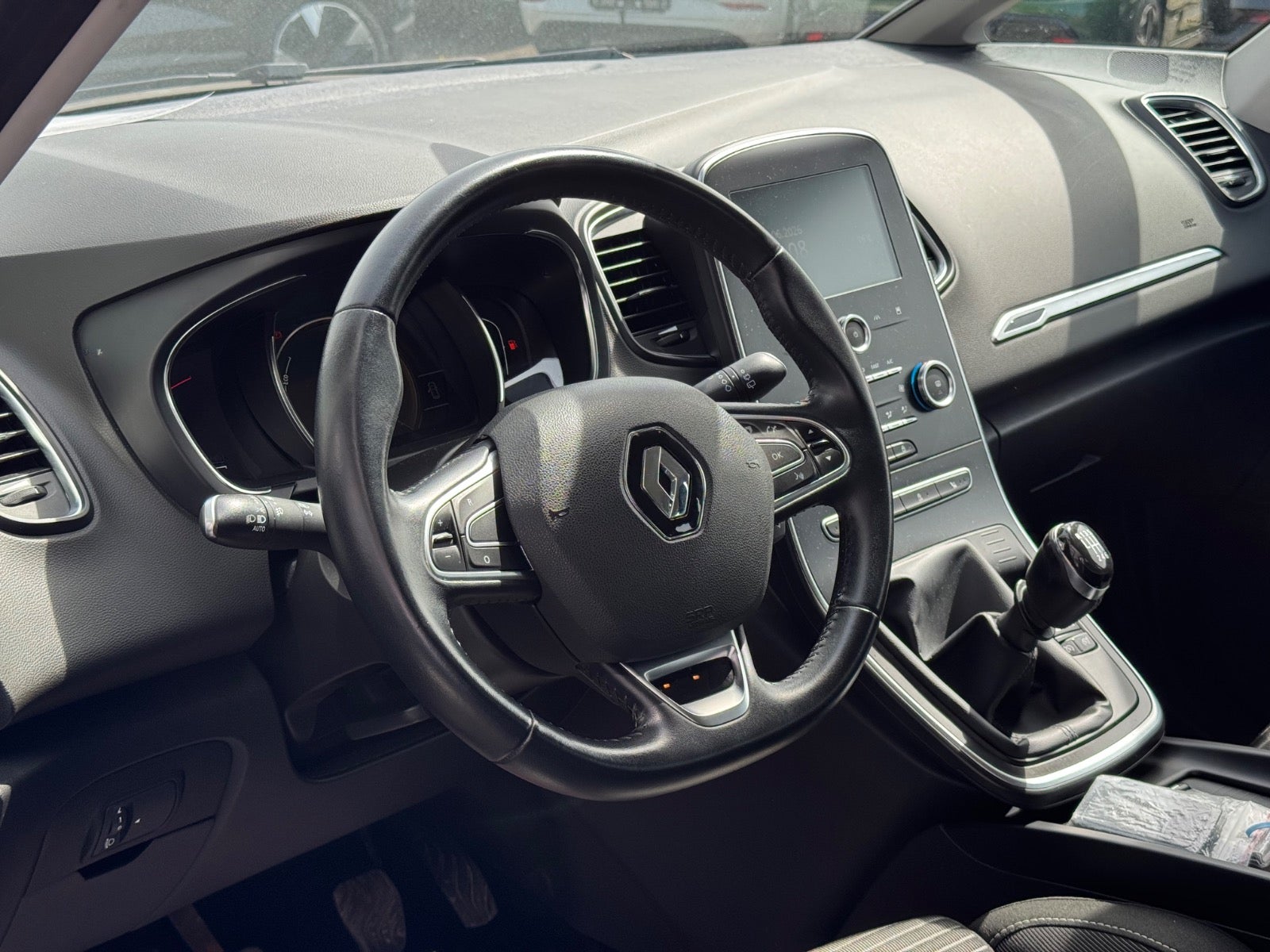Billede af Renault Scenic IV 1,5 dCi 110 Zen