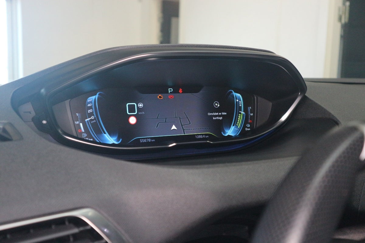 Peugeot 3008 Hybrid4 GT EAT8