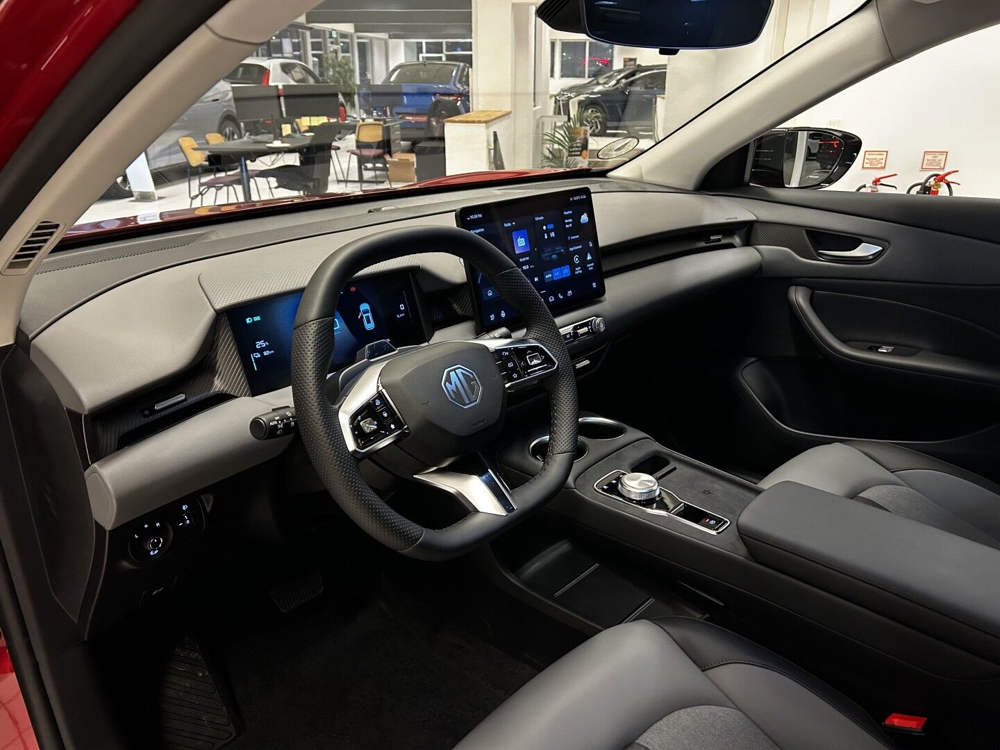 MG MGS5 Luxury