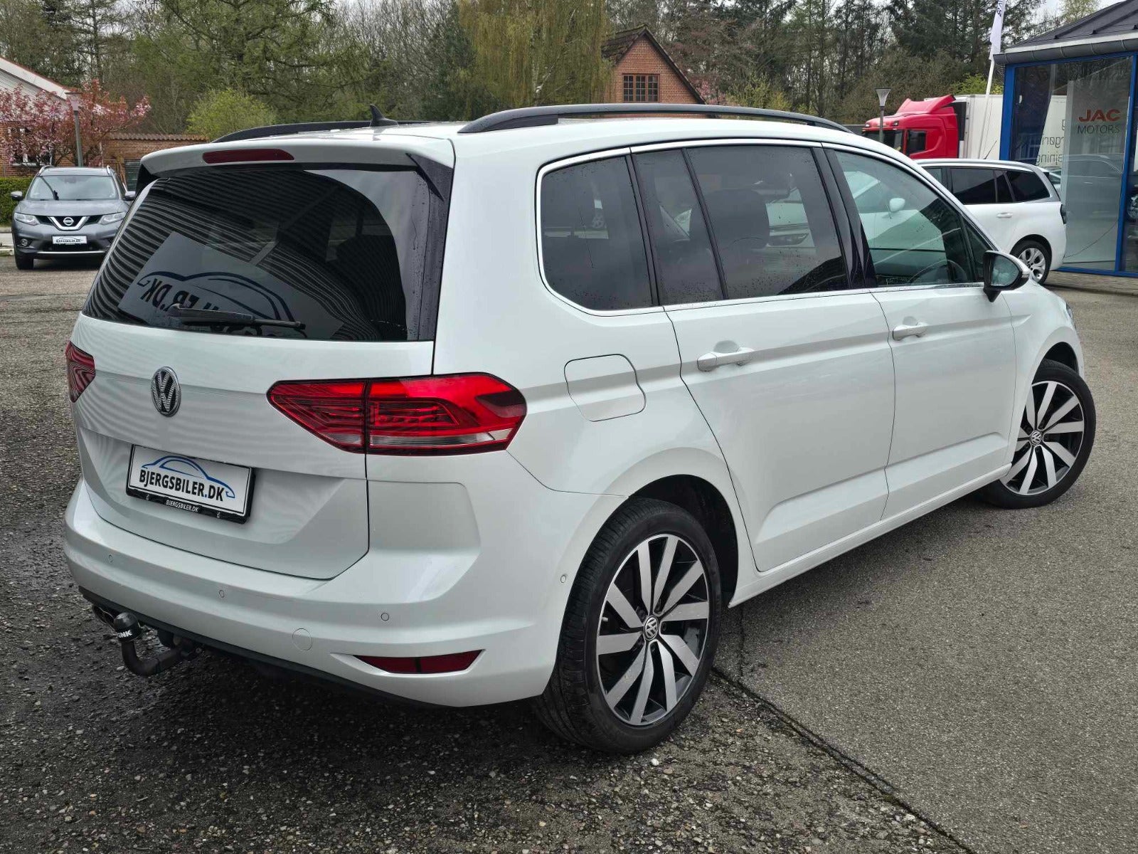 VW Touran 2016