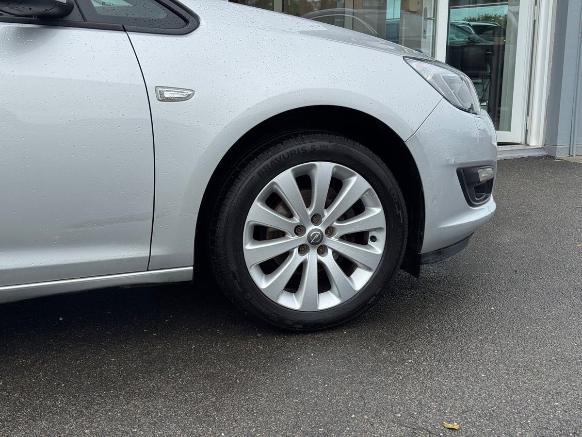 Billede af Opel Astra 1,4 T 140 Enjoy