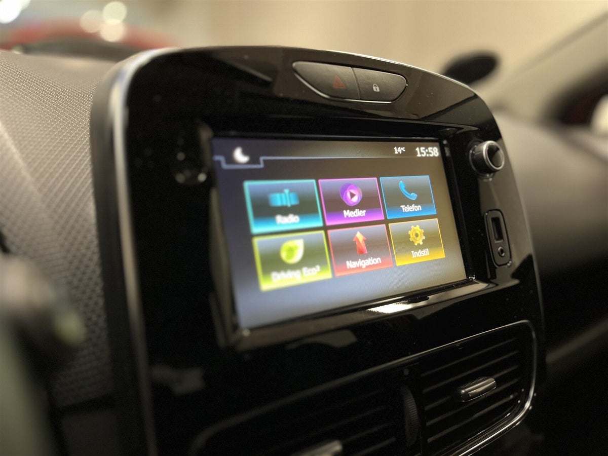 Renault Clio IV TCe 90 Zen Sport Tourer billede 9