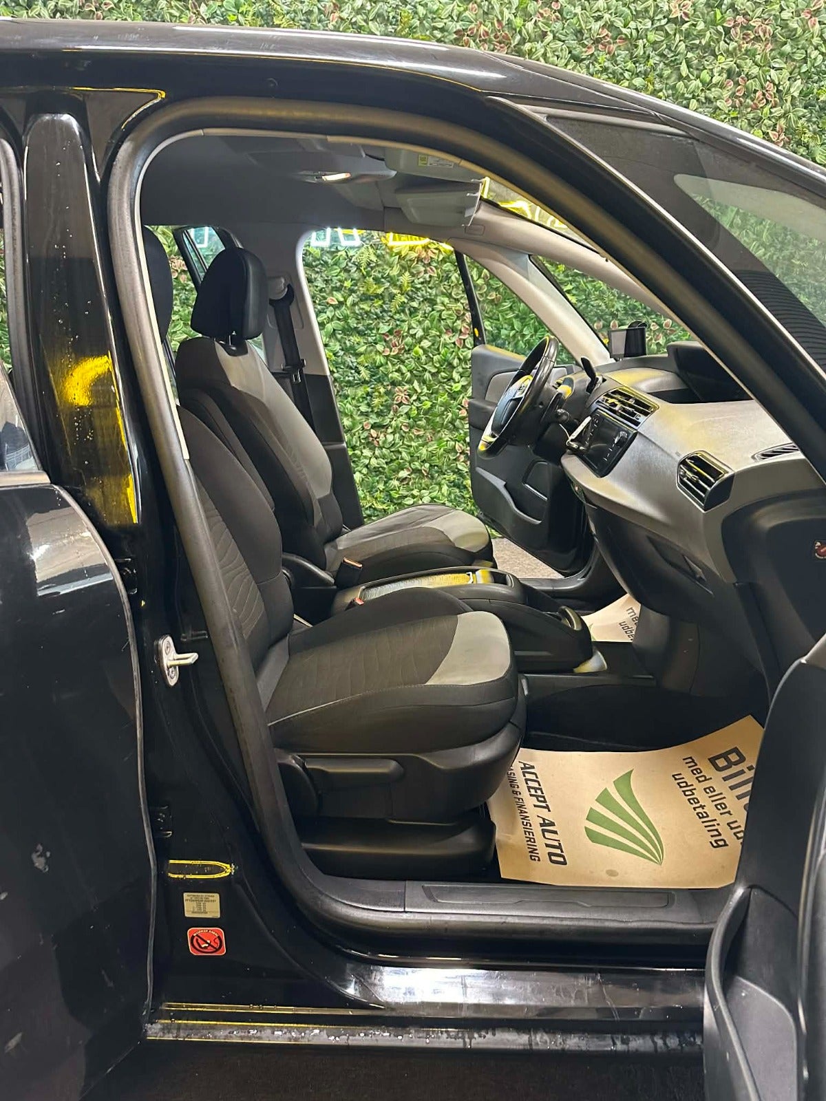 Billede af Citroën Grand C4 Picasso 1,6 BlueHDi 120 Intensive EAT6 Van