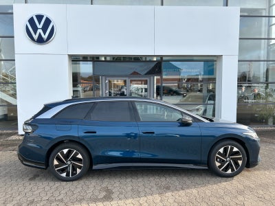 VW ID.7  Style Tourer 5d