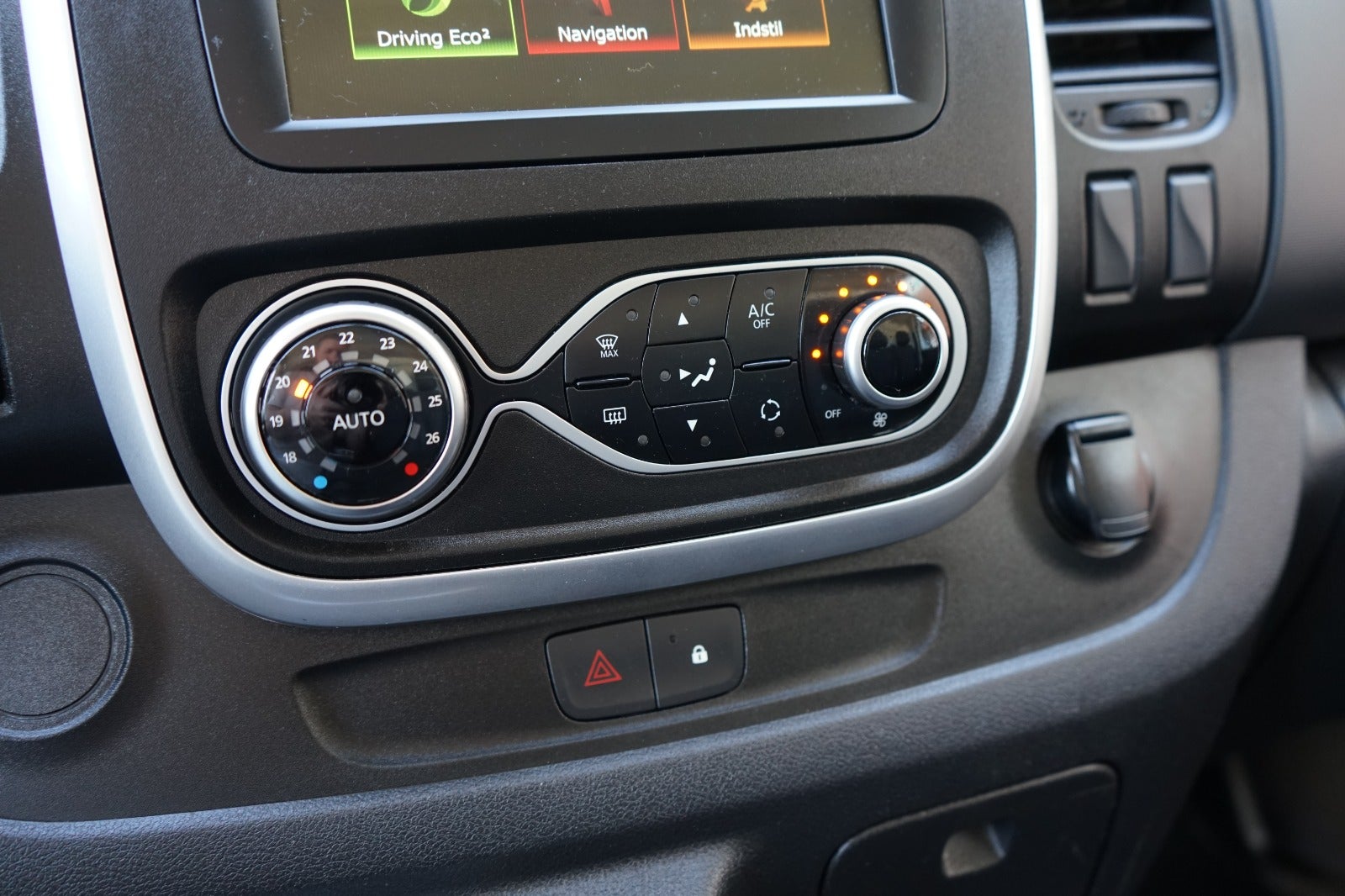 Billede af Renault Trafic T29 2,0 dCi 120 L2H1