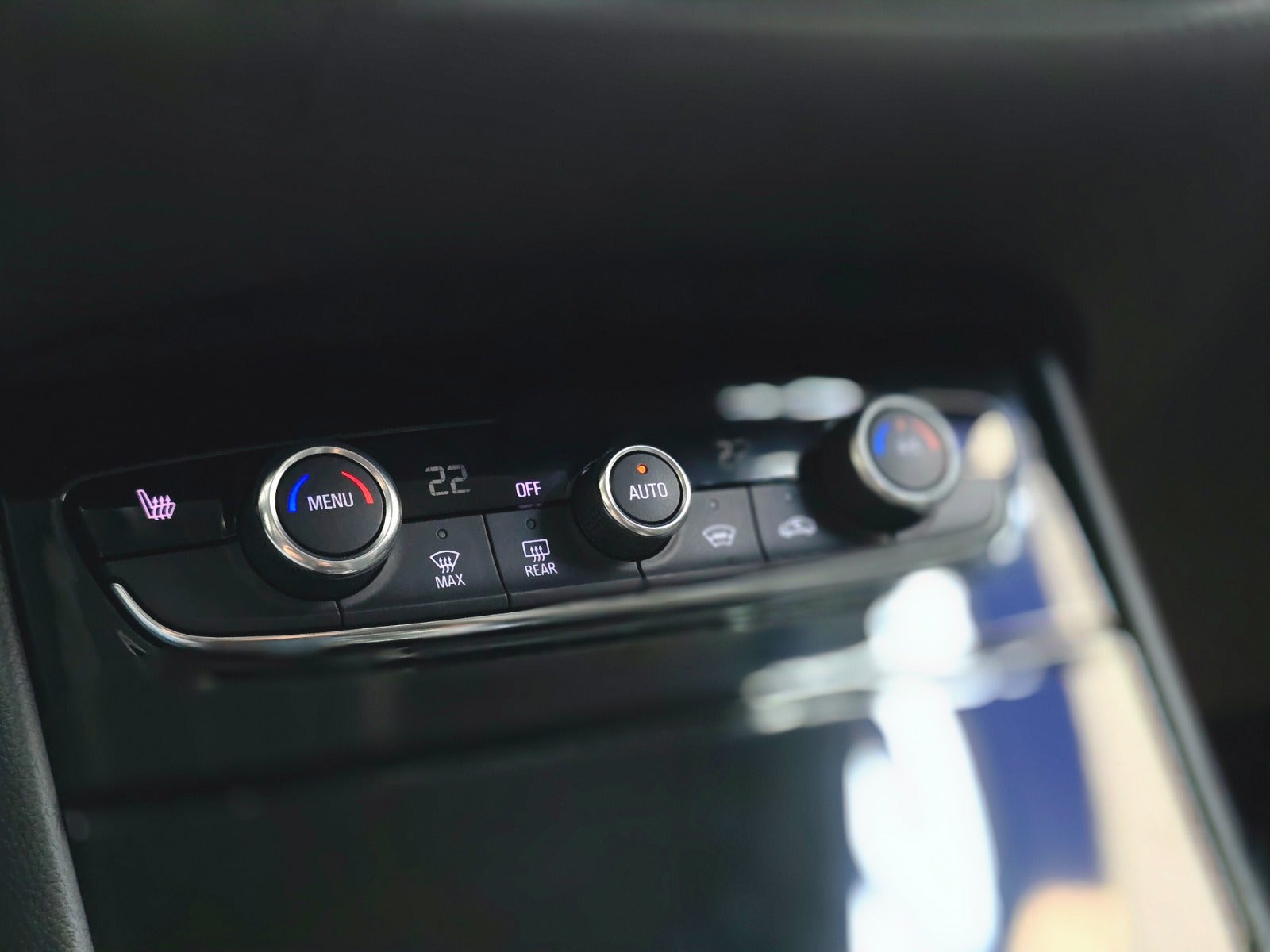 Billede af Opel Grandland X 1,6 Hybrid Ultimate aut.