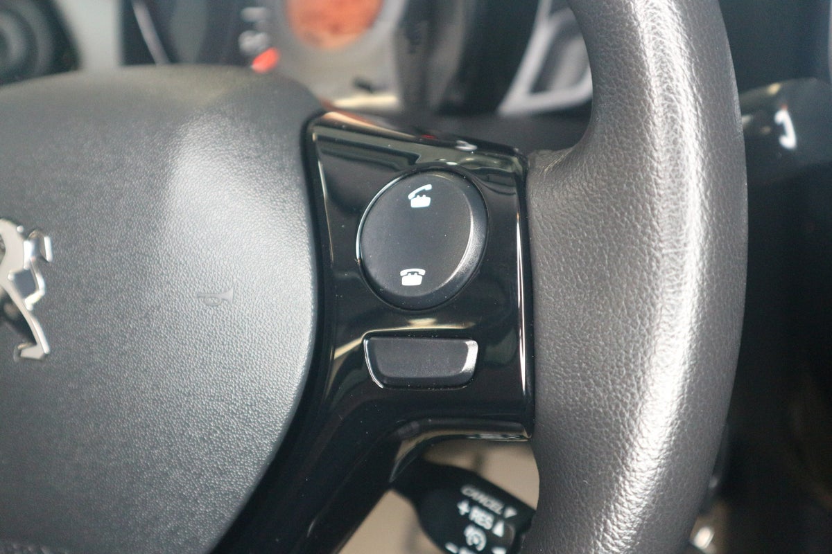 Peugeot 108 e-VTi 72 Allure+