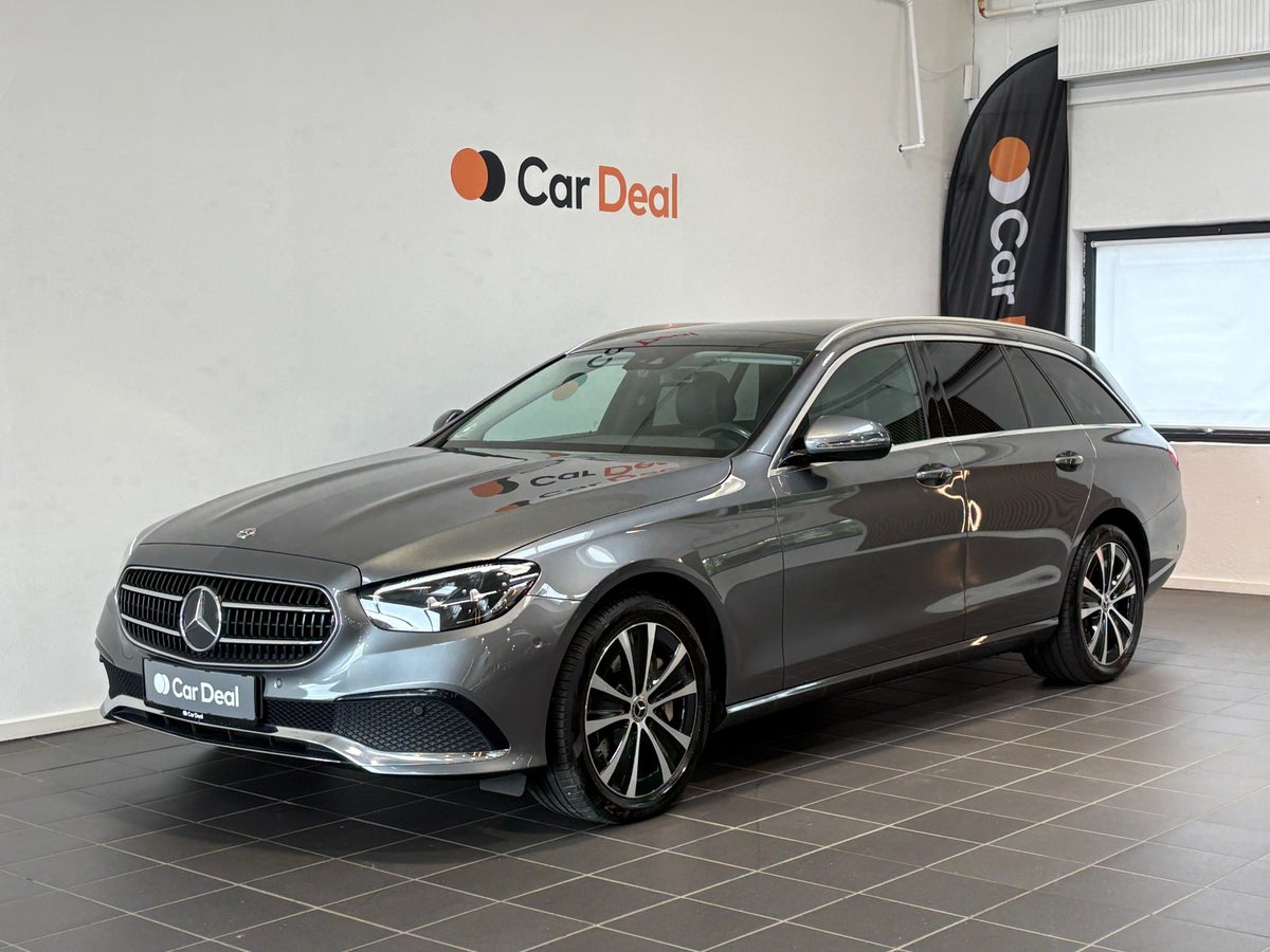 Mercedes E300 de billede