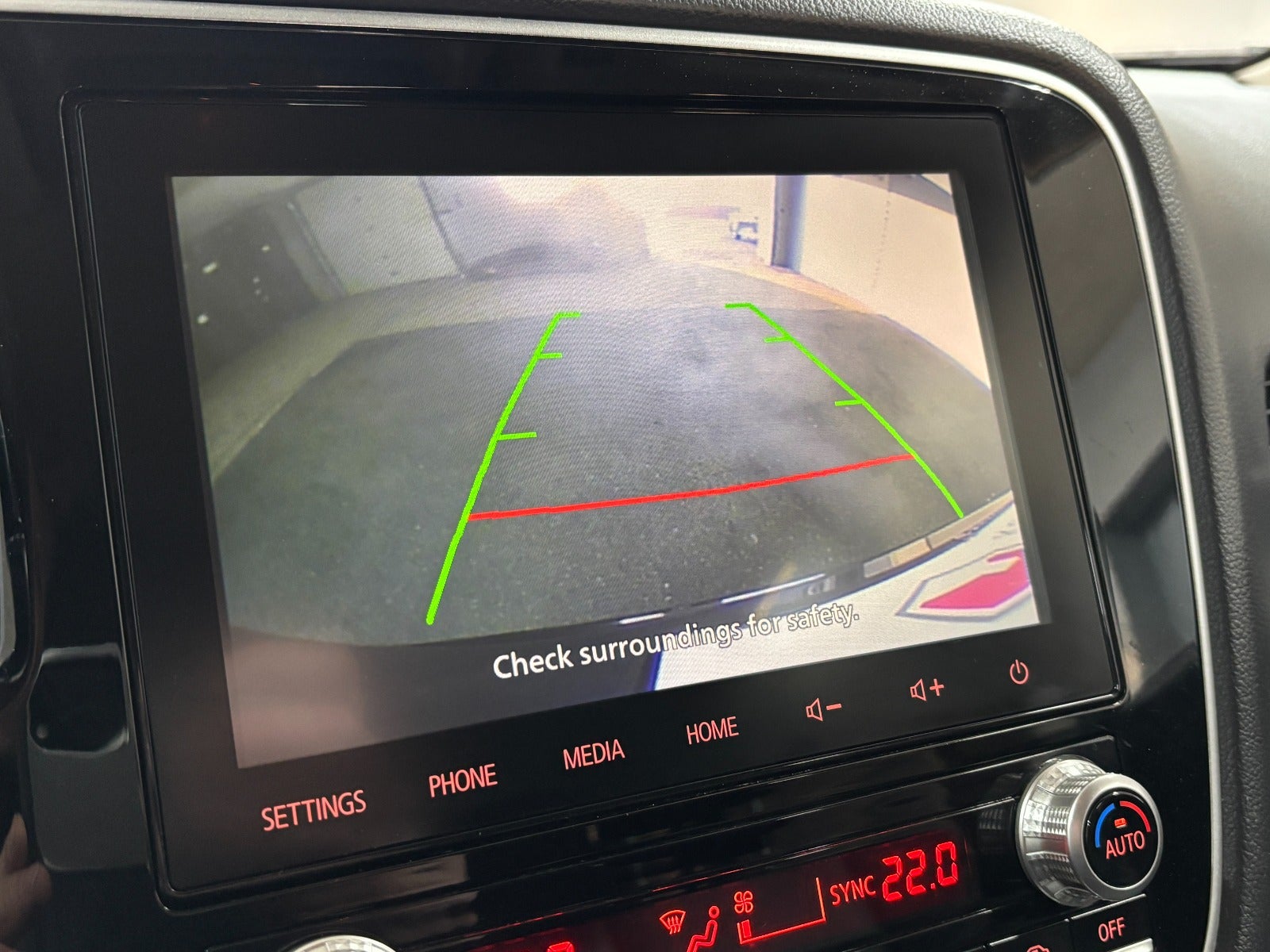 Billede af Mitsubishi Outlander 2,4 PHEV Intense CVT 4WD