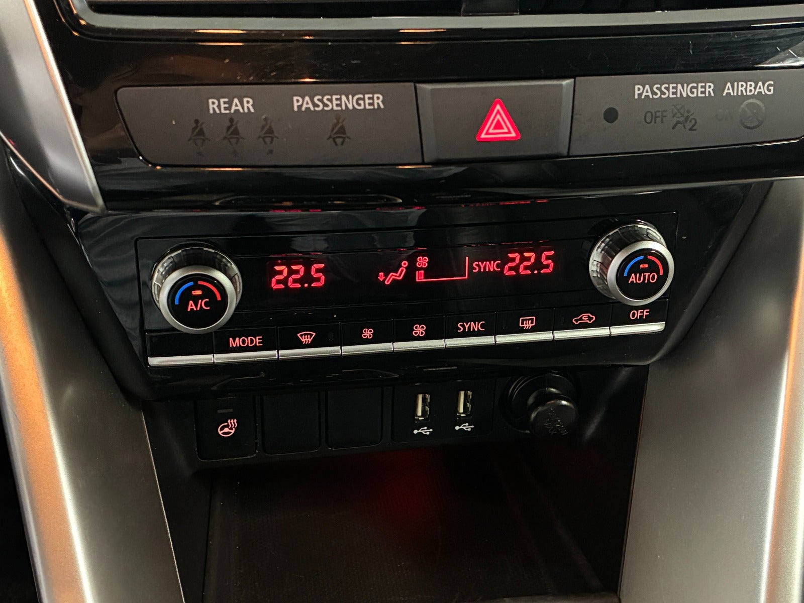Billede af Mitsubishi Eclipse Cross 2,4 PHEV Intense CVT 4WD