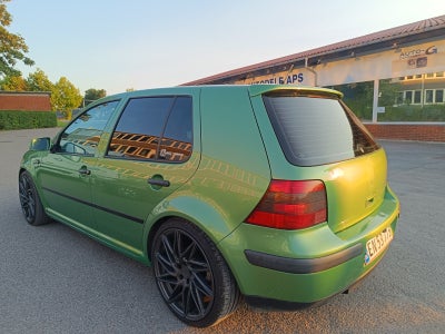 VW Golf IV 1,8  5d