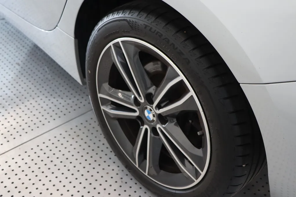 BMW 118i Sport Line aut.