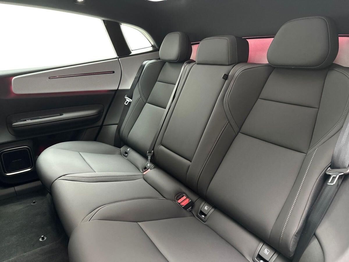 Polestar 4 Long Range billede 12