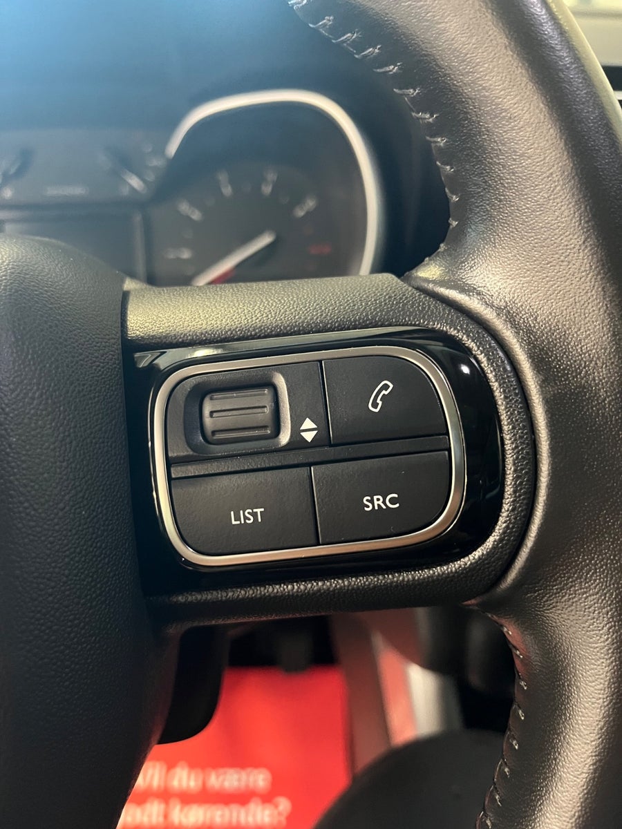 Citroën C3 Aircross PureTech 130 Shine Sport EAT6 Citroën C3 Aircross PureTech 130 Shine Sport EAT6